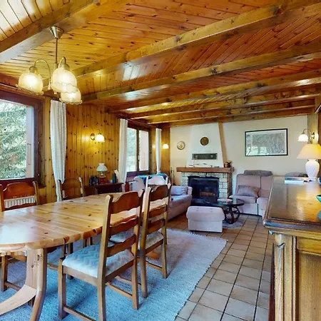 Chalet Family In - 4 Valleys